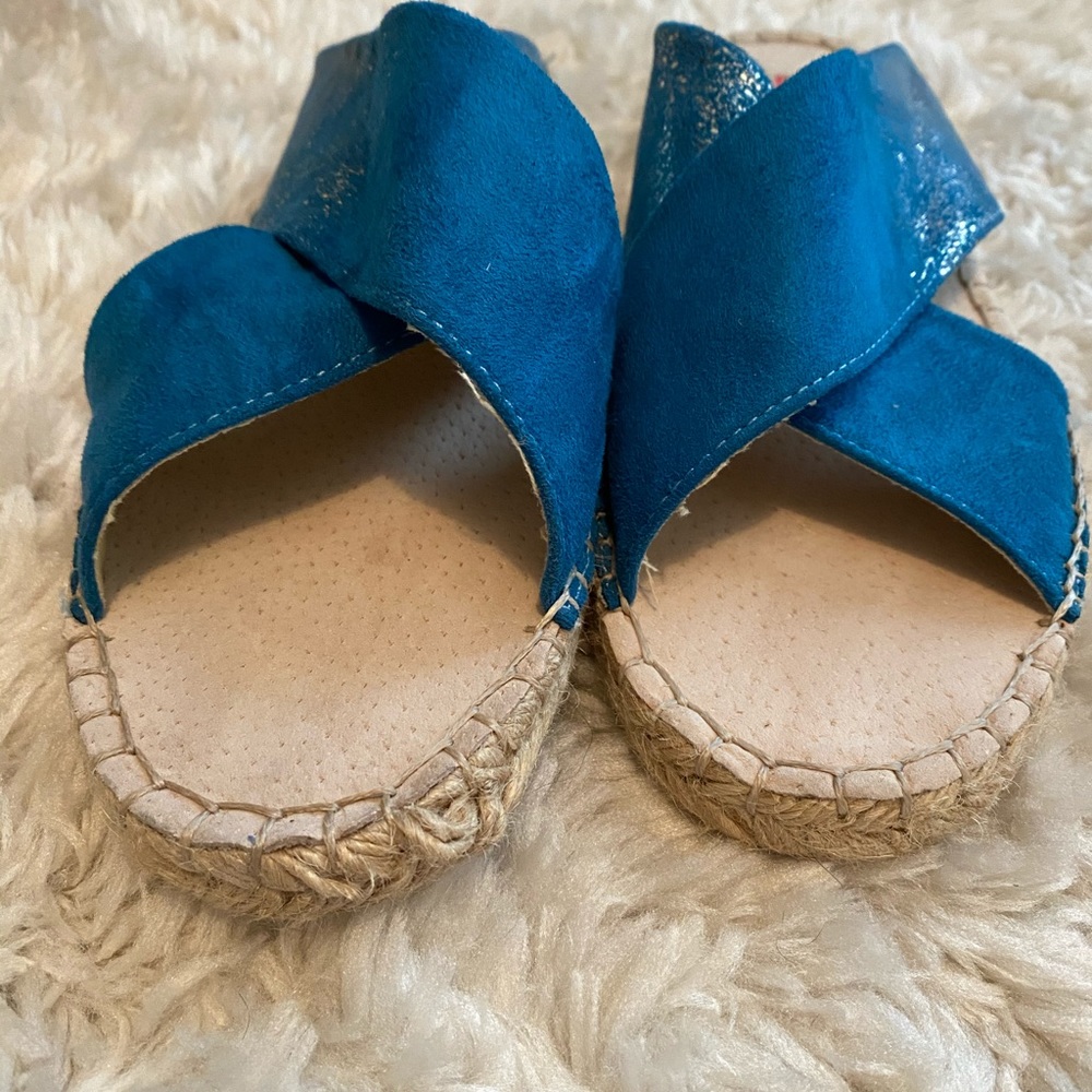 Clabel blue beach shoes